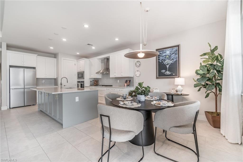 WATERVIEW LANDING - Residential