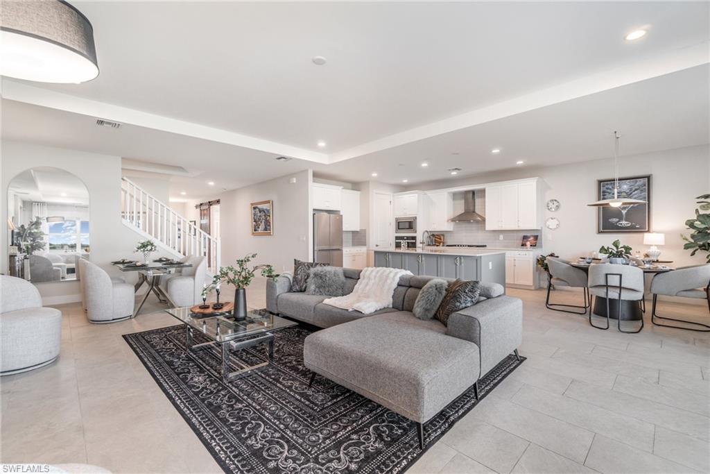 WATERVIEW LANDING - Residential