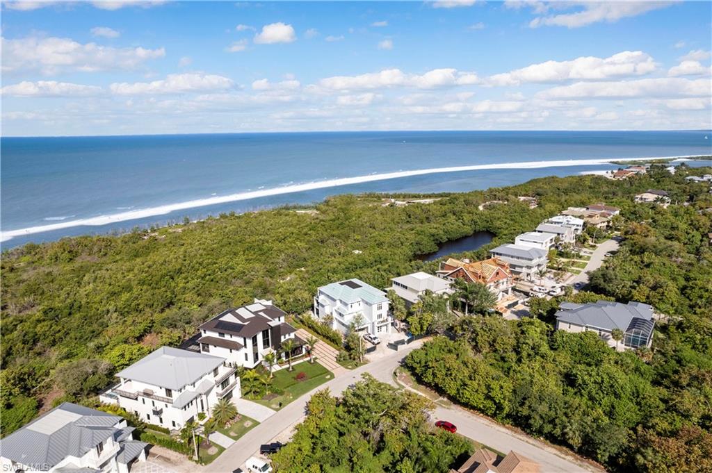 HIDEAWAY BEACH - Residential