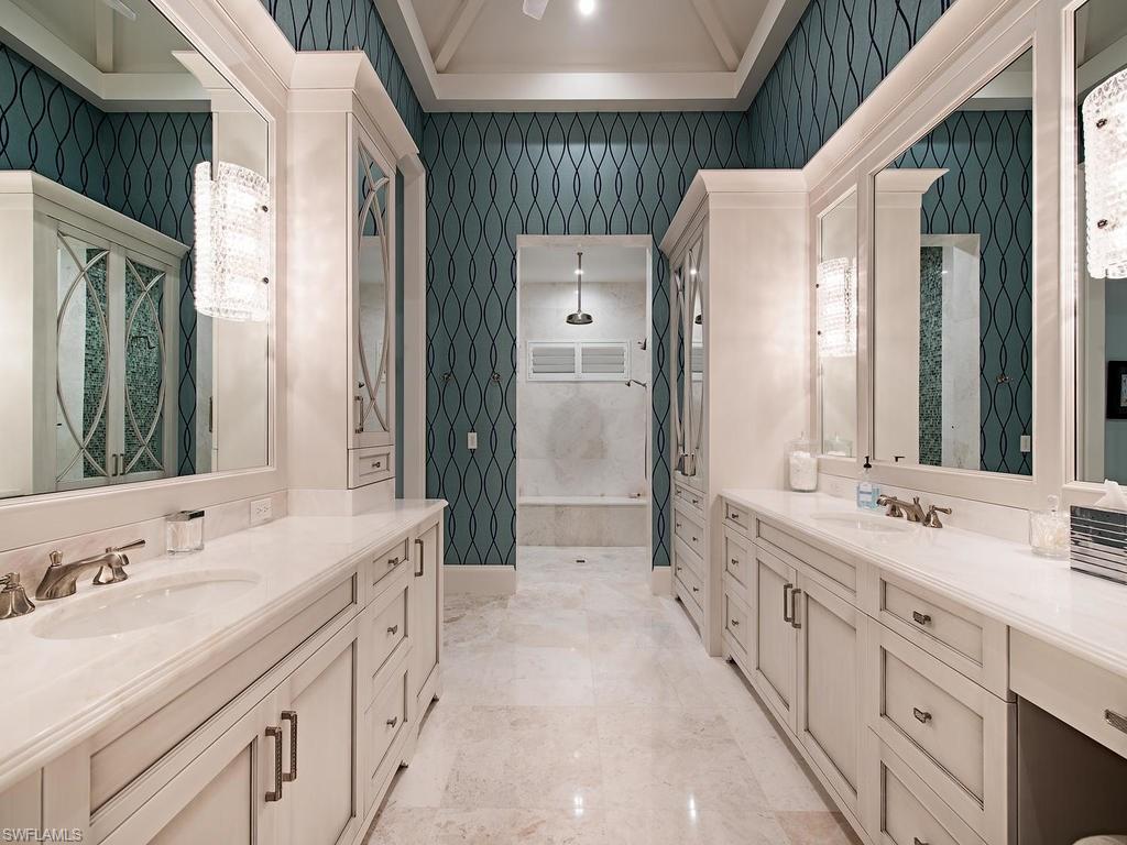 ROYAL HARBOR - Residential