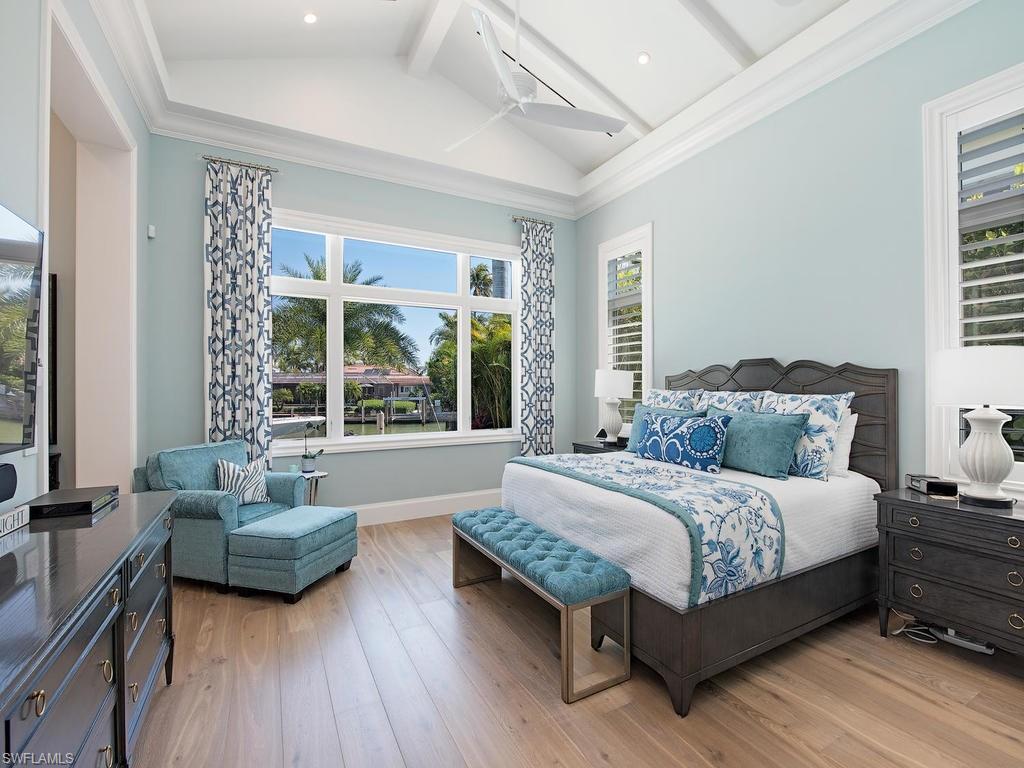 ROYAL HARBOR - Residential