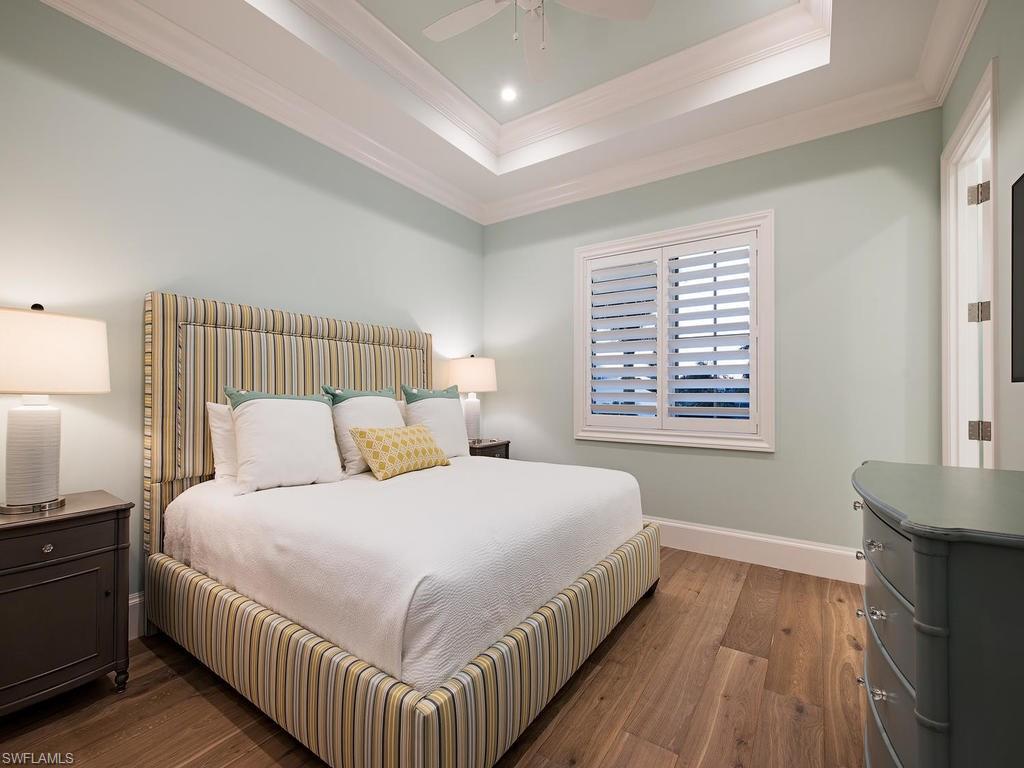 ROYAL HARBOR - Residential