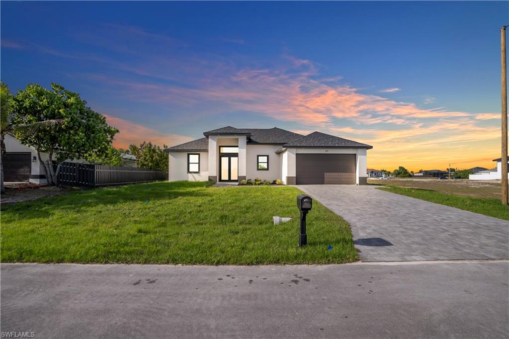 CAPE CORAL - Residential