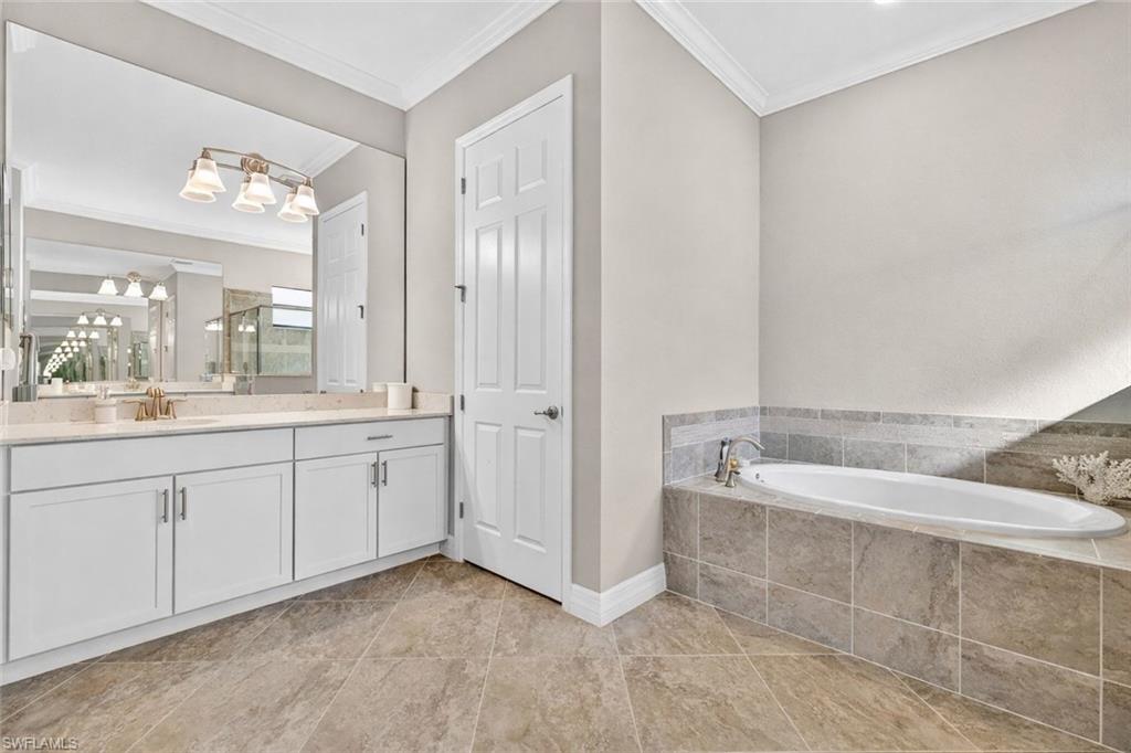 LAMORADA - Residential