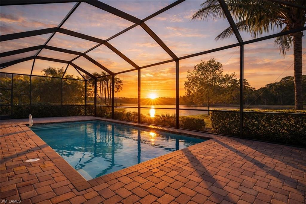 LAMORADA - Residential