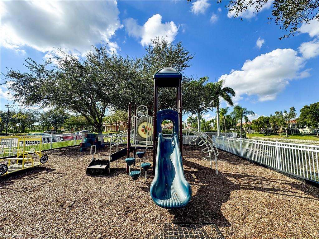 FORT MYERS - Residential