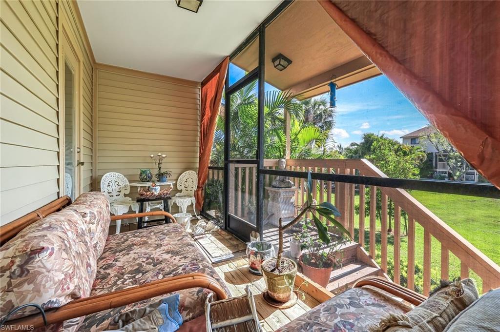 SIESTA PINES CONDO - Residential