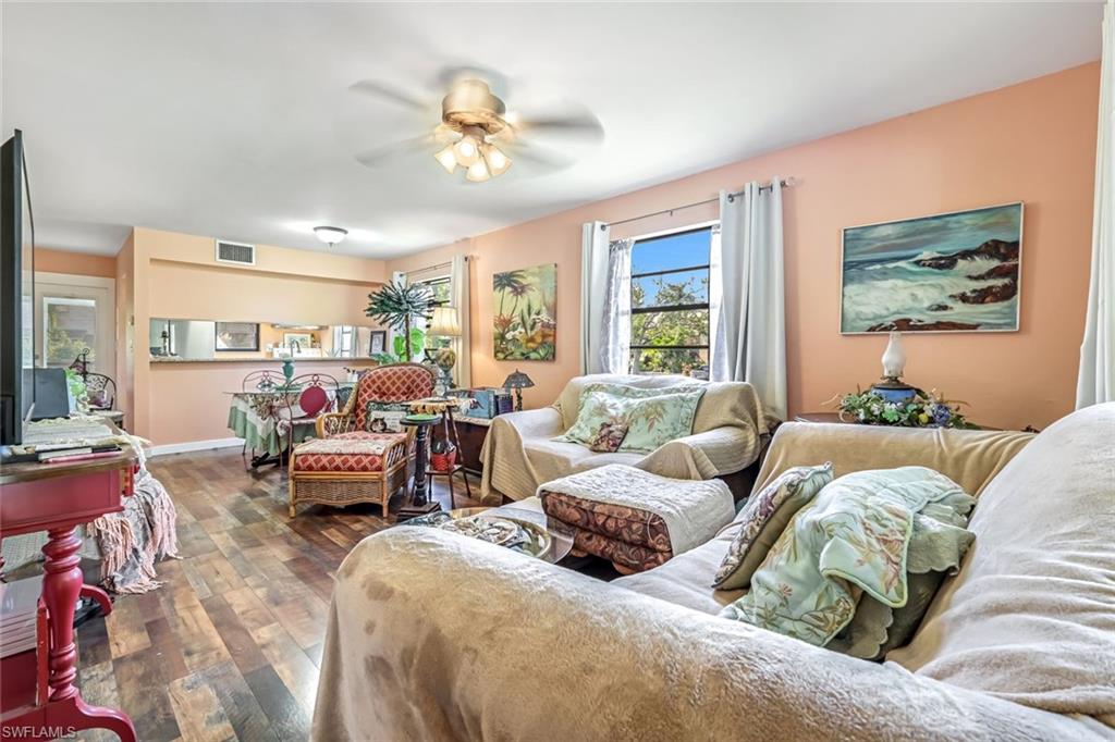 SIESTA PINES CONDO - Residential