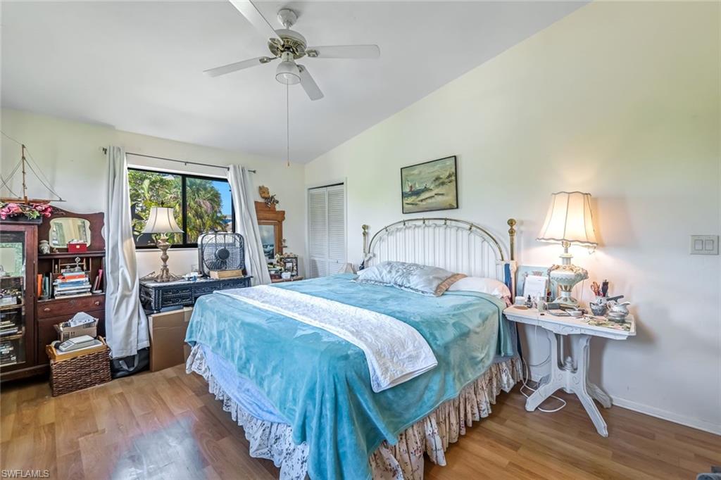 SIESTA PINES CONDO - Residential