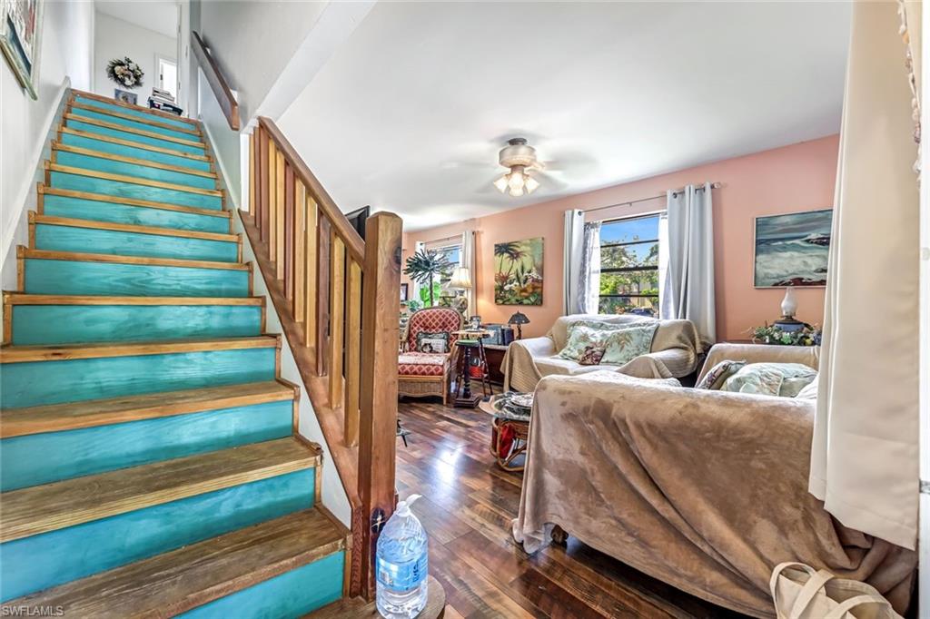 SIESTA PINES CONDO - Residential