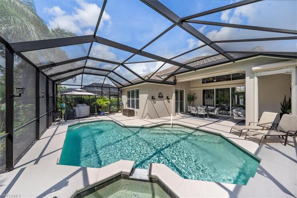 SHADOW GLEN - Residential