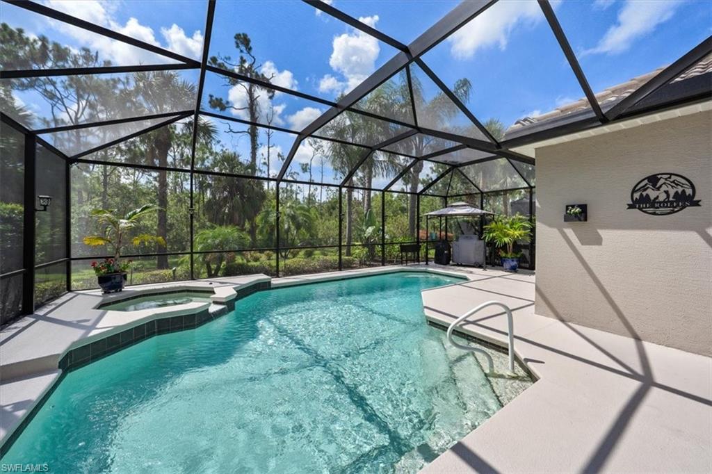 SHADOW GLEN - Residential