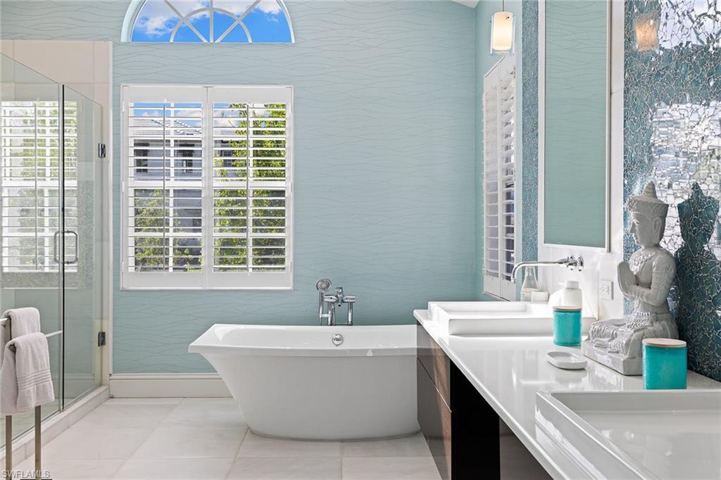 OLDE NAPLES - Residential