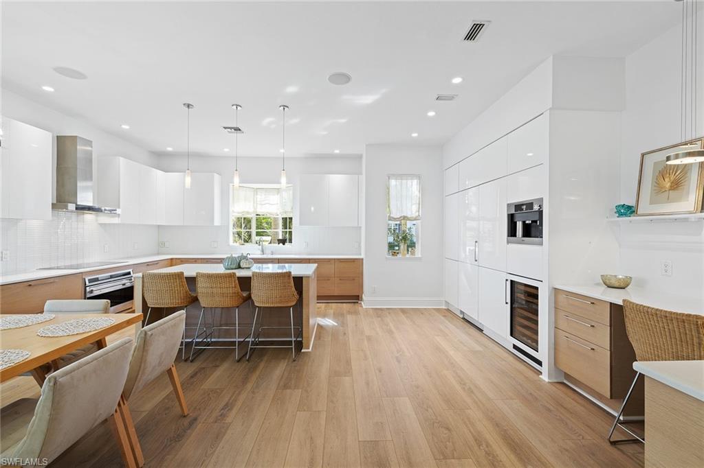 OLDE NAPLES - Residential