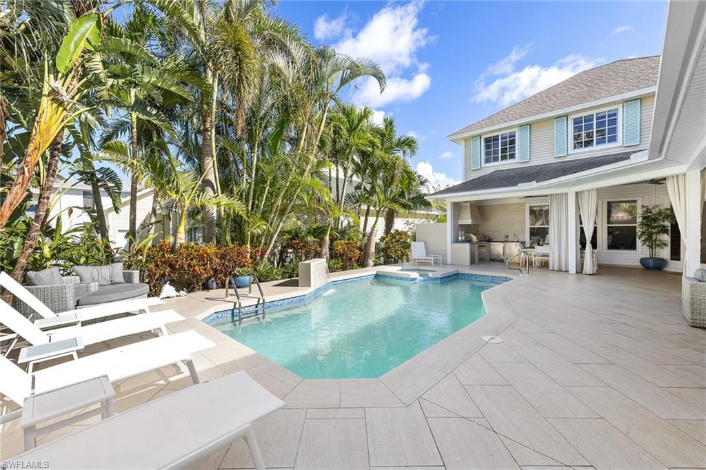 OLDE NAPLES - Residential