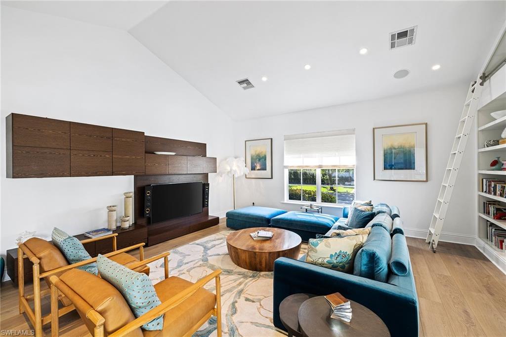 OLDE NAPLES - Residential