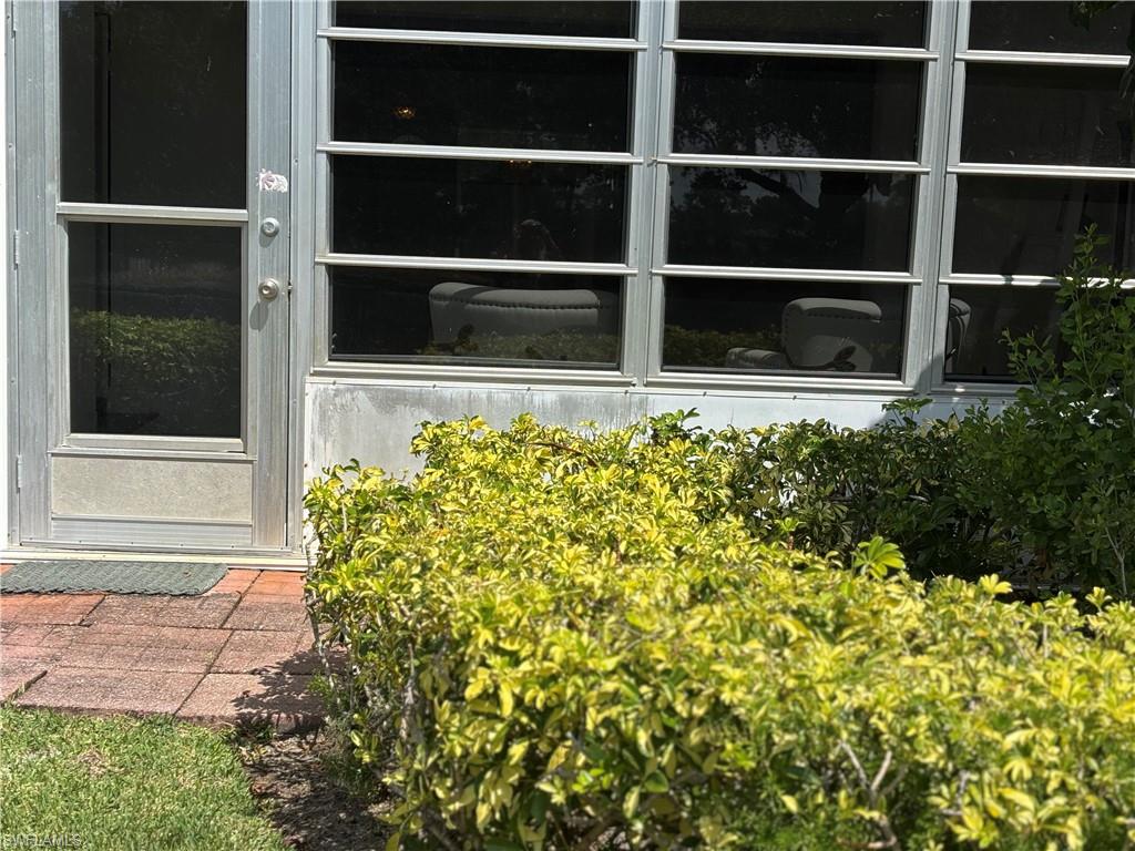 VALLEY STREAM TOWNHOUSE - Residential