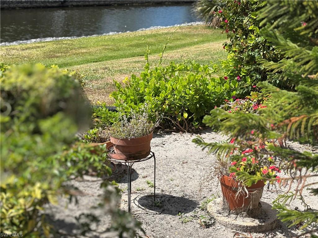 VALLEY STREAM TOWNHOUSE - Residential