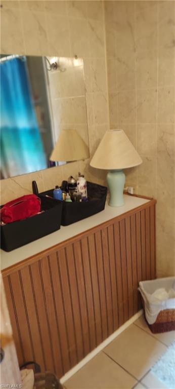 IMPERIAL HARBOR - Residential