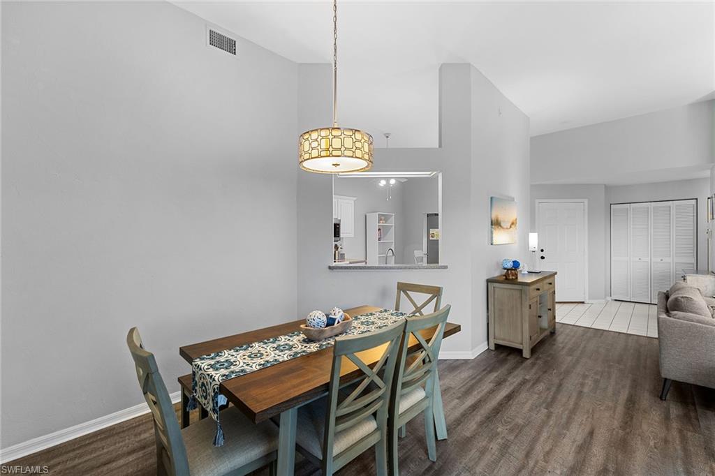 LAKESIDE GARDENS - Residential Lease