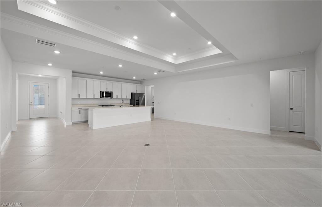 AVALON PARK - Residential