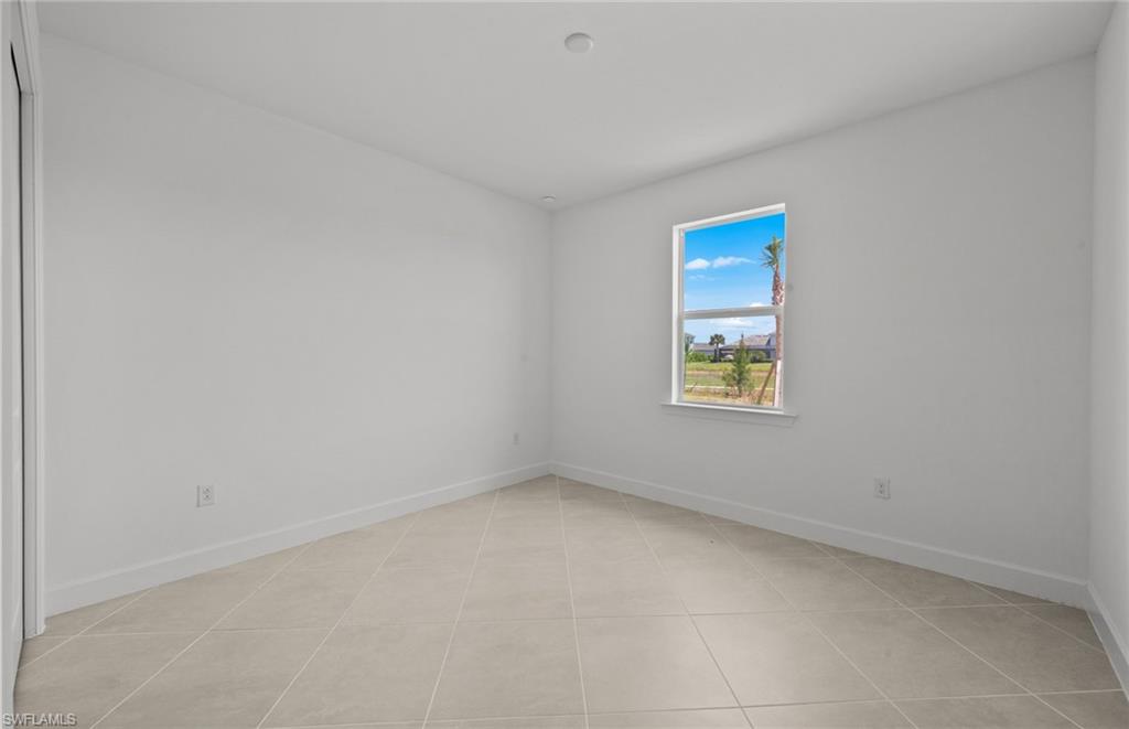 AVALON PARK - Residential