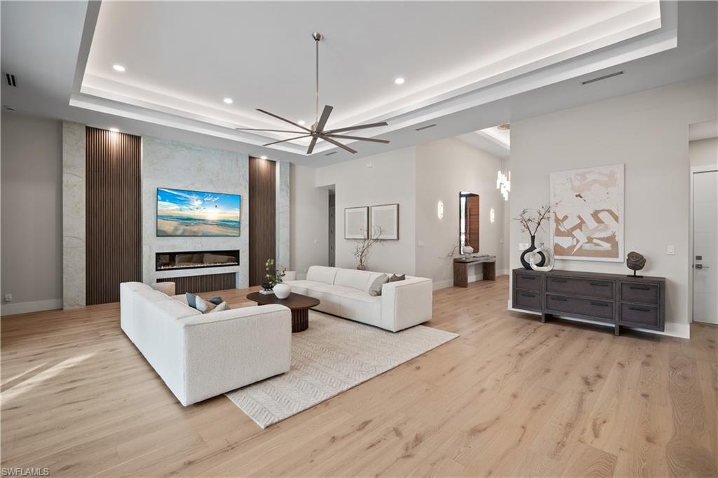 1364 Cypress Woods DR