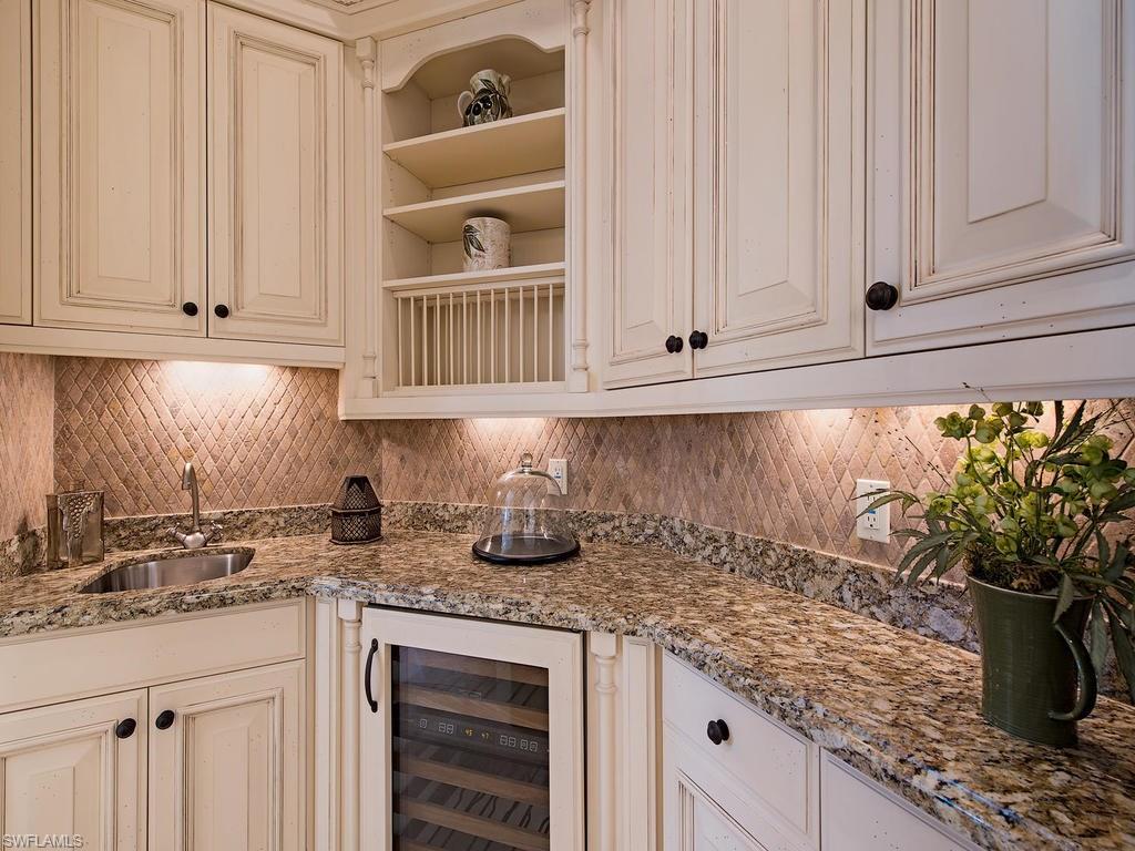 ESTATES AT BAY COLONY GOLF CLUB - Residential