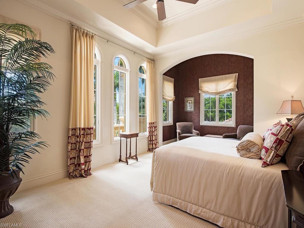 ESTATES AT BAY COLONY GOLF CLUB - Residential