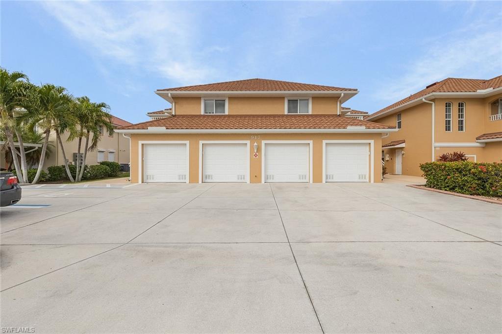 PALM BREEZE - Residential