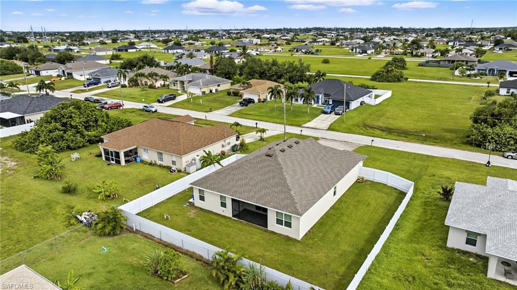 CAPE CORAL - Residential