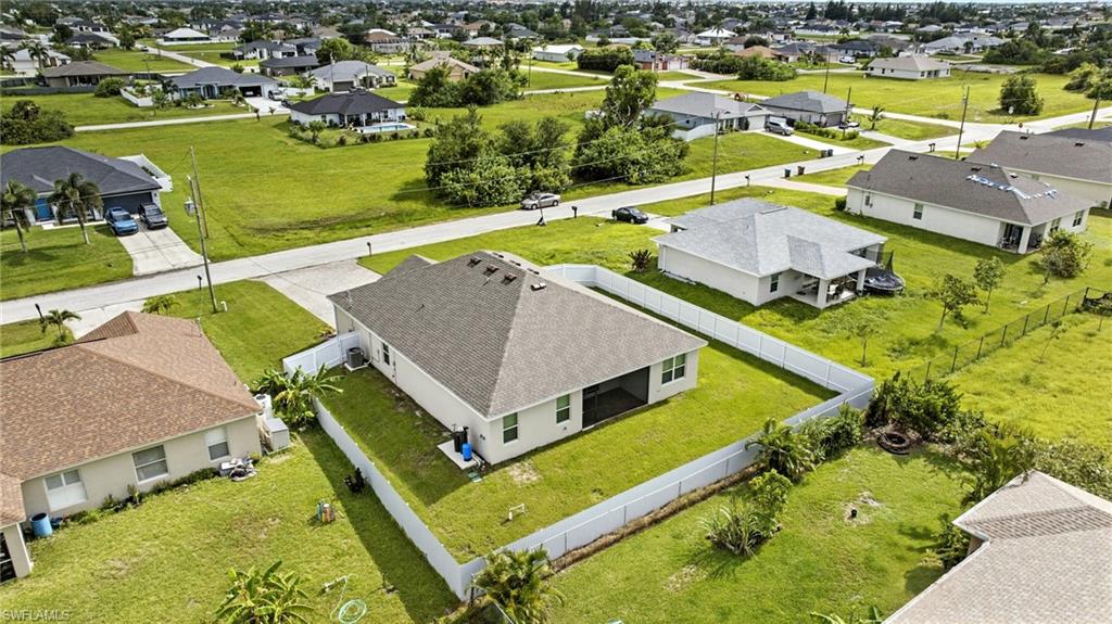 CAPE CORAL - Residential