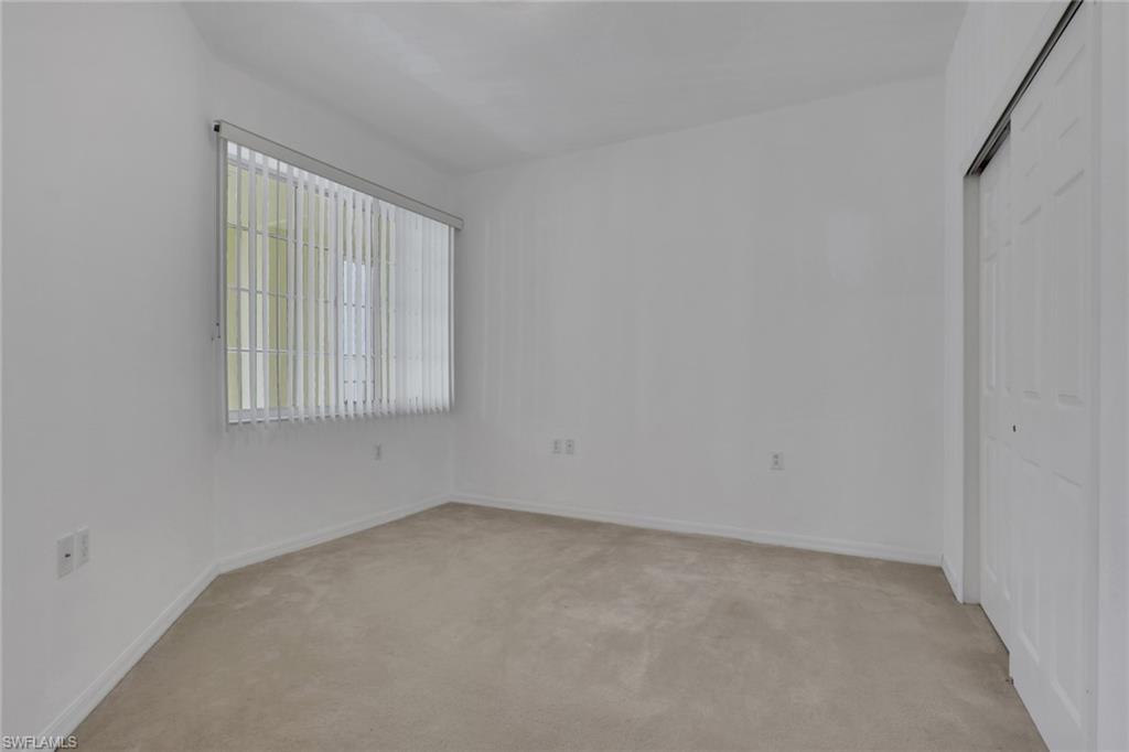 LAKE BARRINGTON - Residential