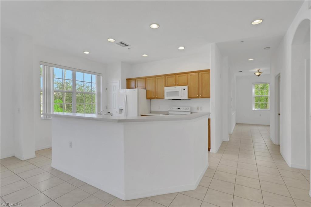 LAKE BARRINGTON - Residential