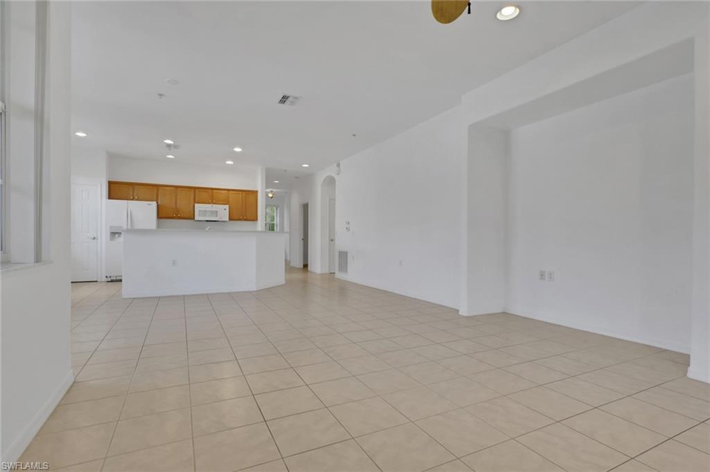 LAKE BARRINGTON - Residential