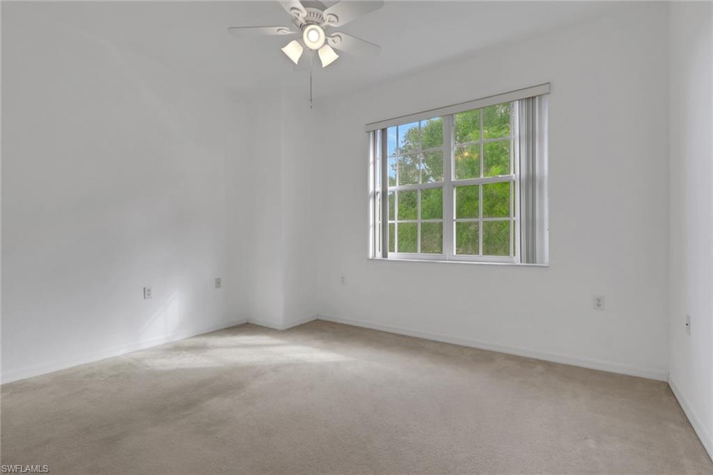 LAKE BARRINGTON - Residential