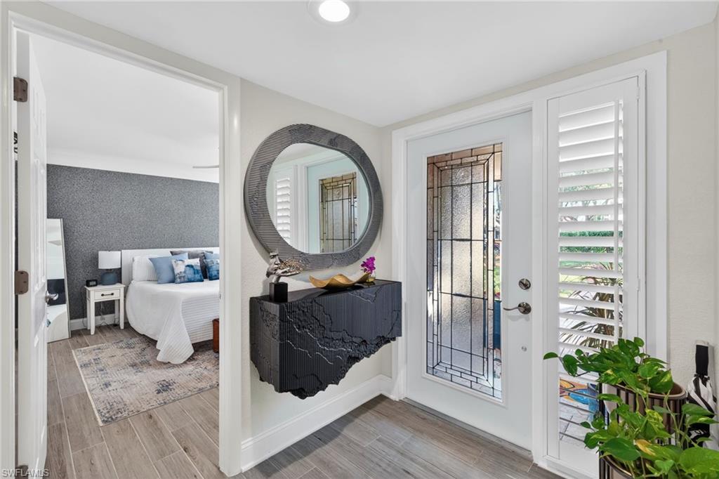 LONGBOAT VILLAGE - Residential