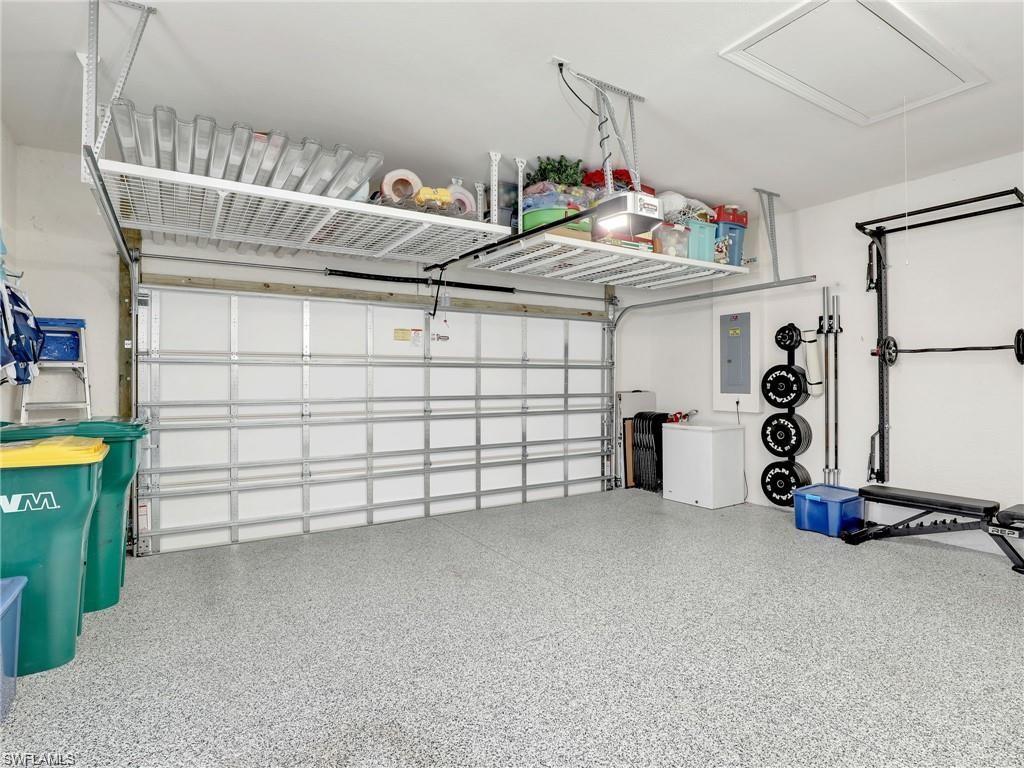 IBIS COVE - Residential