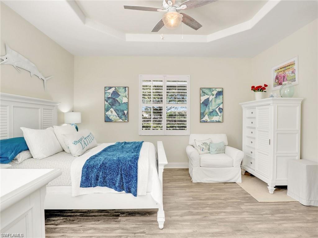 IBIS COVE - Residential