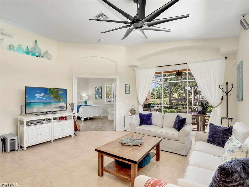 IBIS COVE - Residential