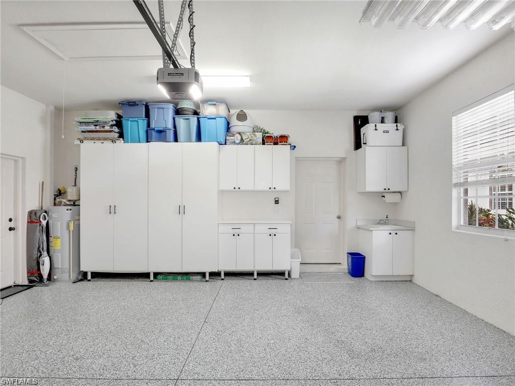 IBIS COVE - Residential