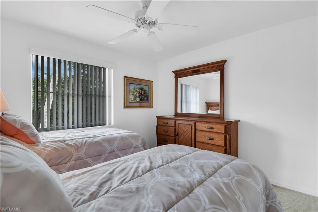 LAKESIDE GARDENS - Residential