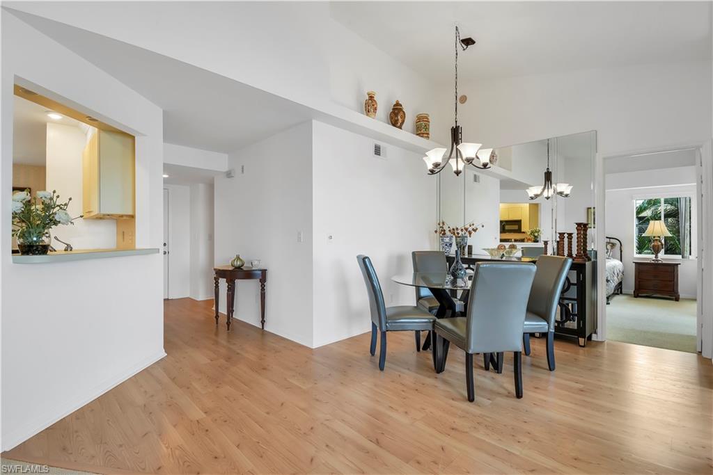 LAKESIDE GARDENS - Residential