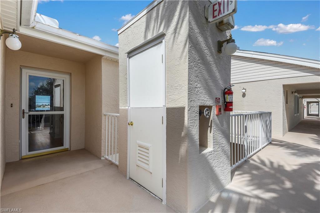 LAKESIDE GARDENS - Residential