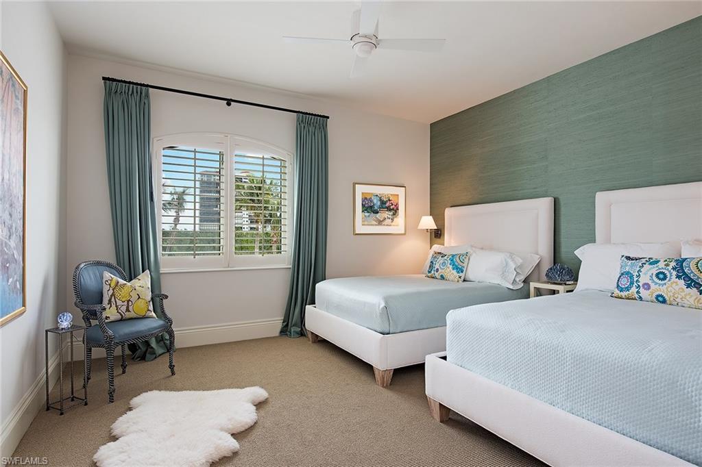 WINDSOR AT BAY COLONY - Residential