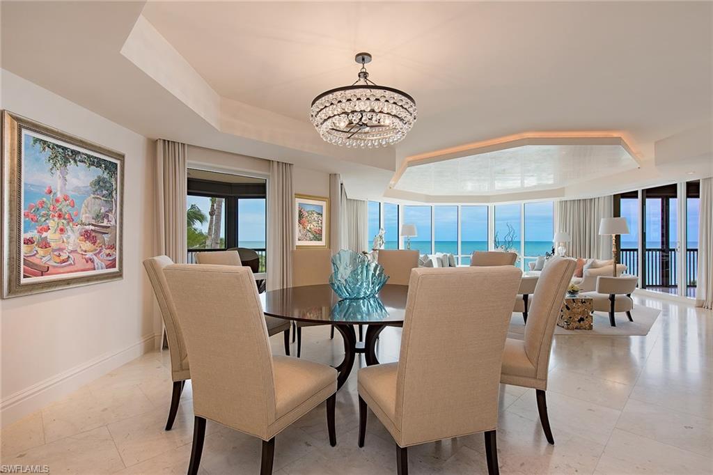 WINDSOR AT BAY COLONY - Residential