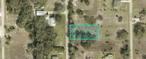 1704 Columbus Ave, Lehigh Acres, FL 33972 - #: 224071586