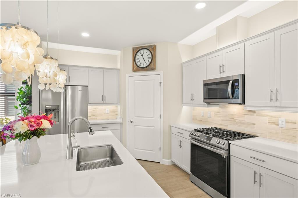 VERDANA VILLAGE - Residential