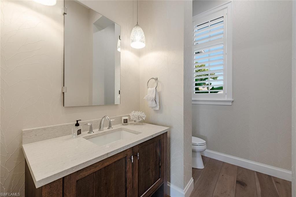 THE ENCLAVE OF DISTINCTION - Residential