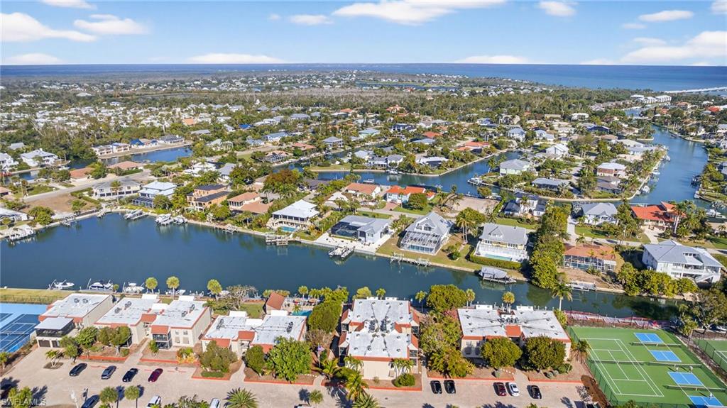 SANIBEL MOORINGS CONDO - Residential